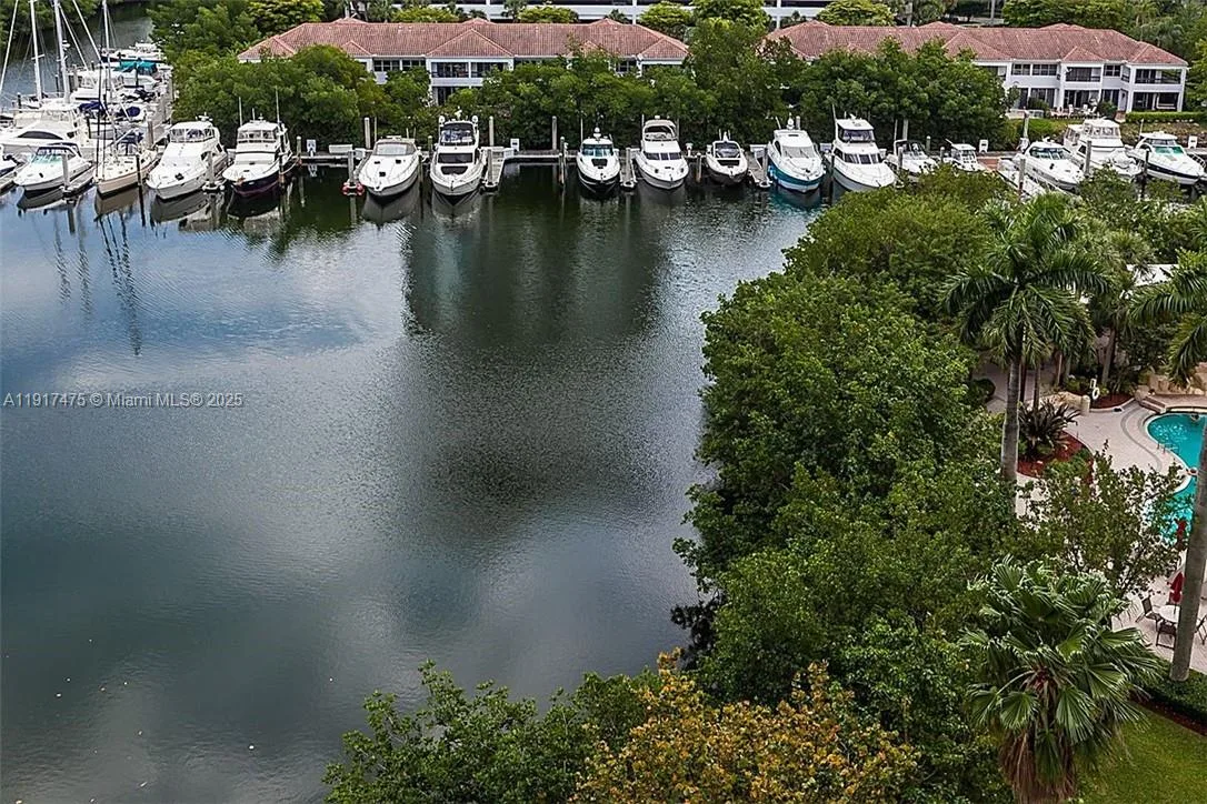 3400 NE 192nd St # 1010, Aventura, FL 33180 photo 2