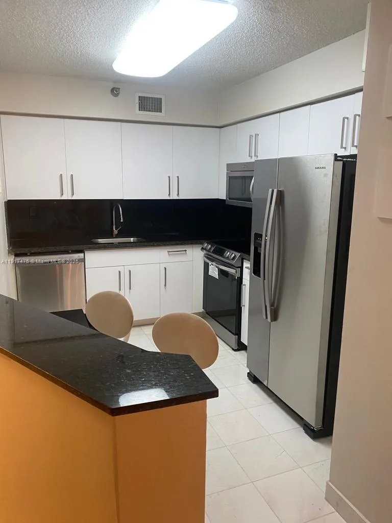 3400 NE 192nd St # 1010, Aventura, FL 33180 photo 4