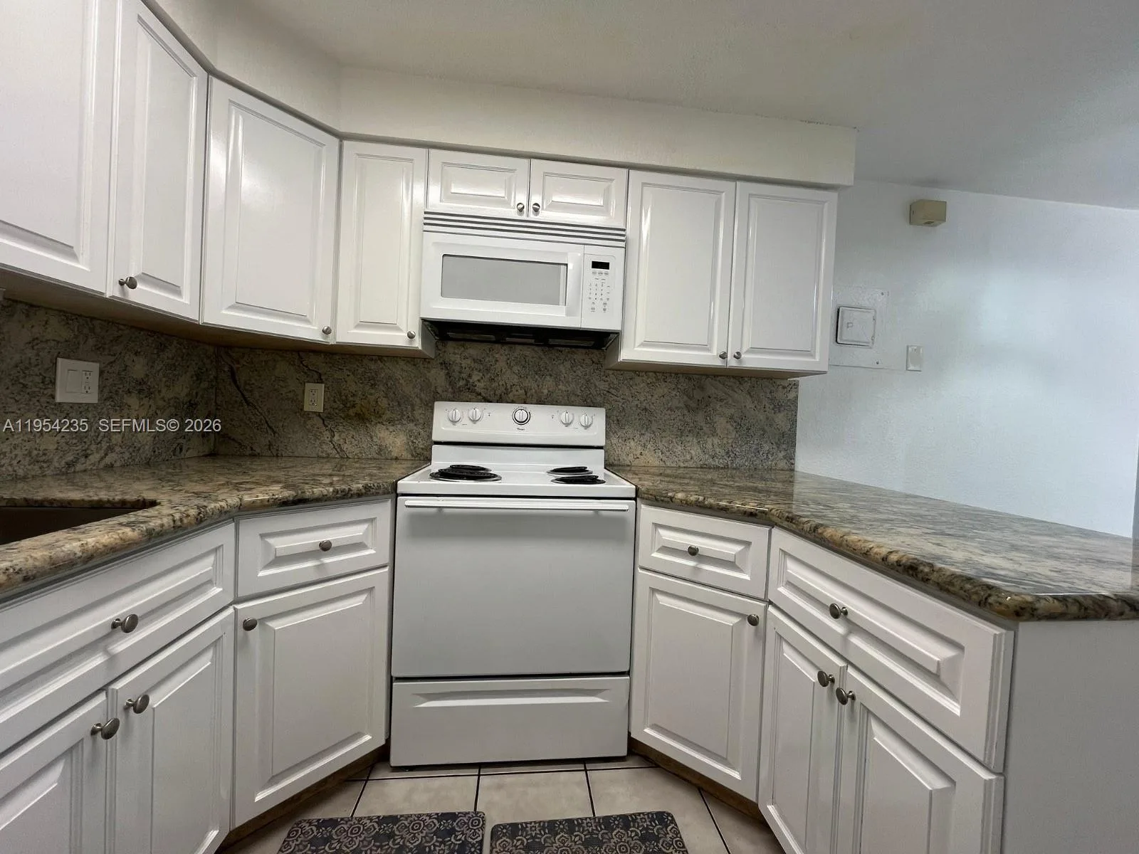 1824 Monroe St # 1, Hollywood, FL 33020 photo 12