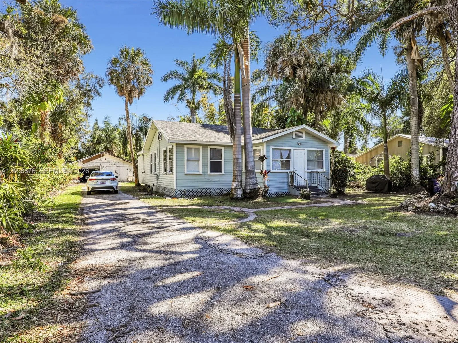1132 River Rd, North Fort Myers, FL 33903 photo 2