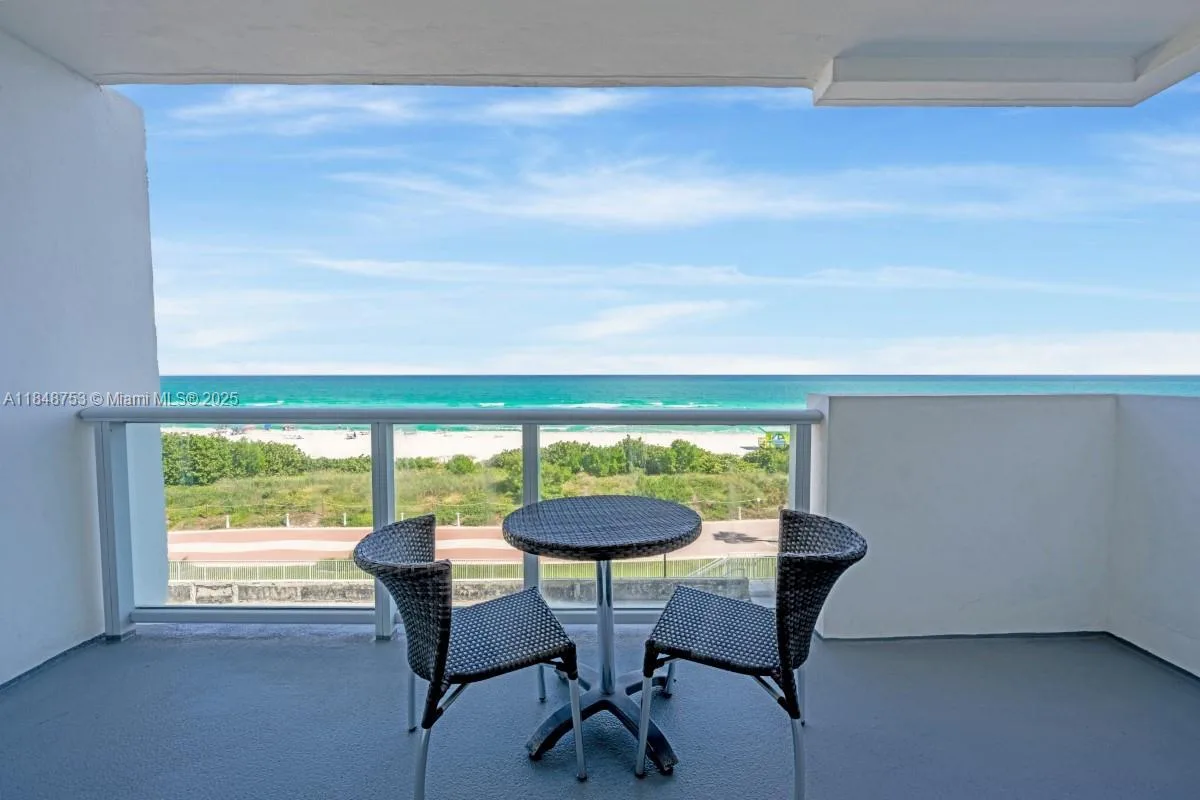 5601 Collins Ave # 511, Miami Beach, FL 33140 photo 3
