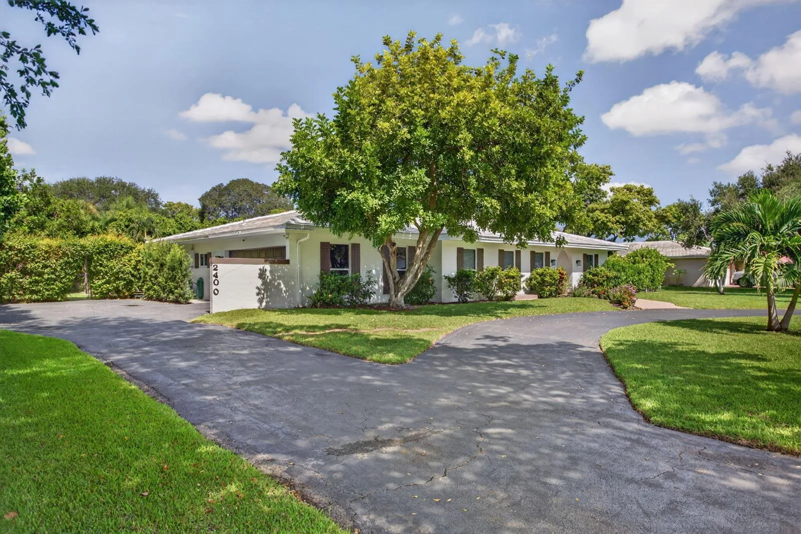 2400 NW 105TH Terrace, Coral Springs, FL 33065 photo 3