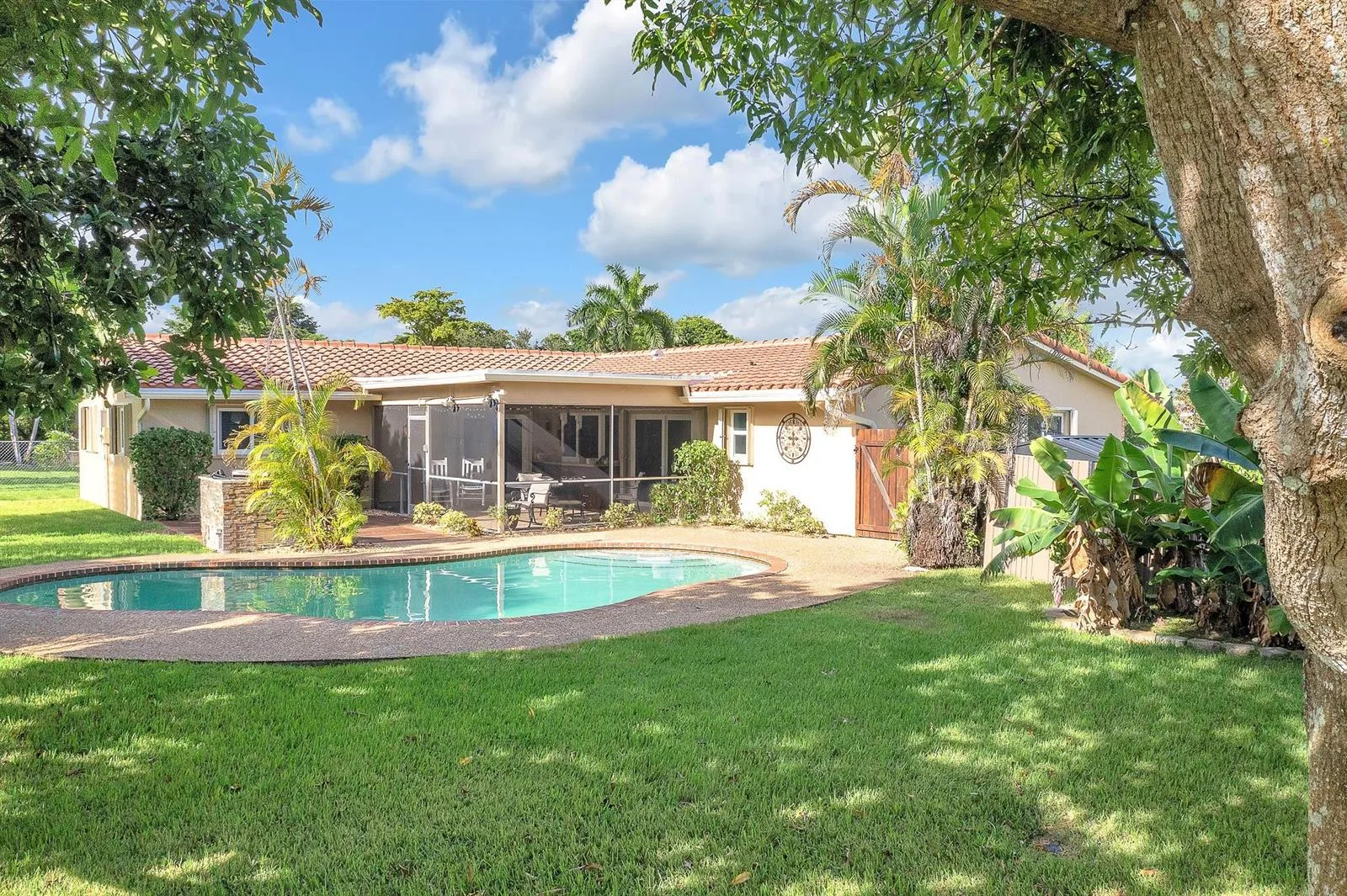 4120 NW 106TH Avenue, Coral Springs, FL 33065