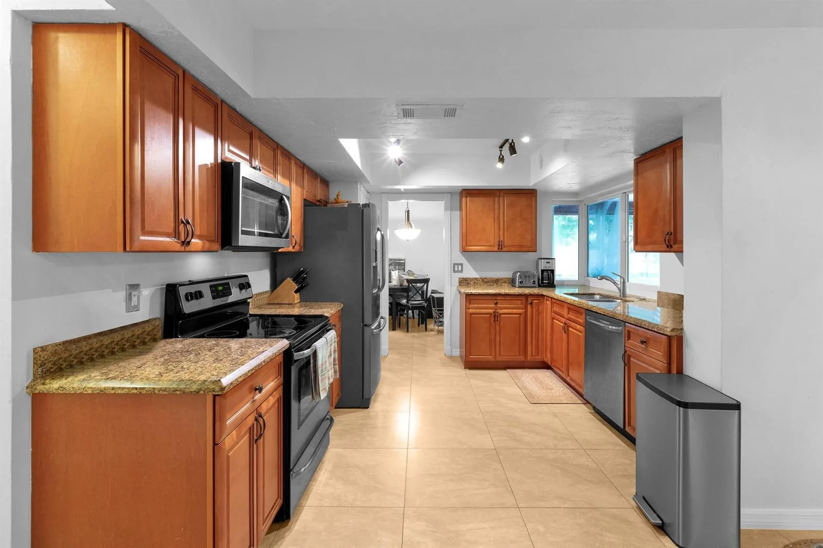 4120 NW 106TH Avenue, Coral Springs, FL 33065 photo 3