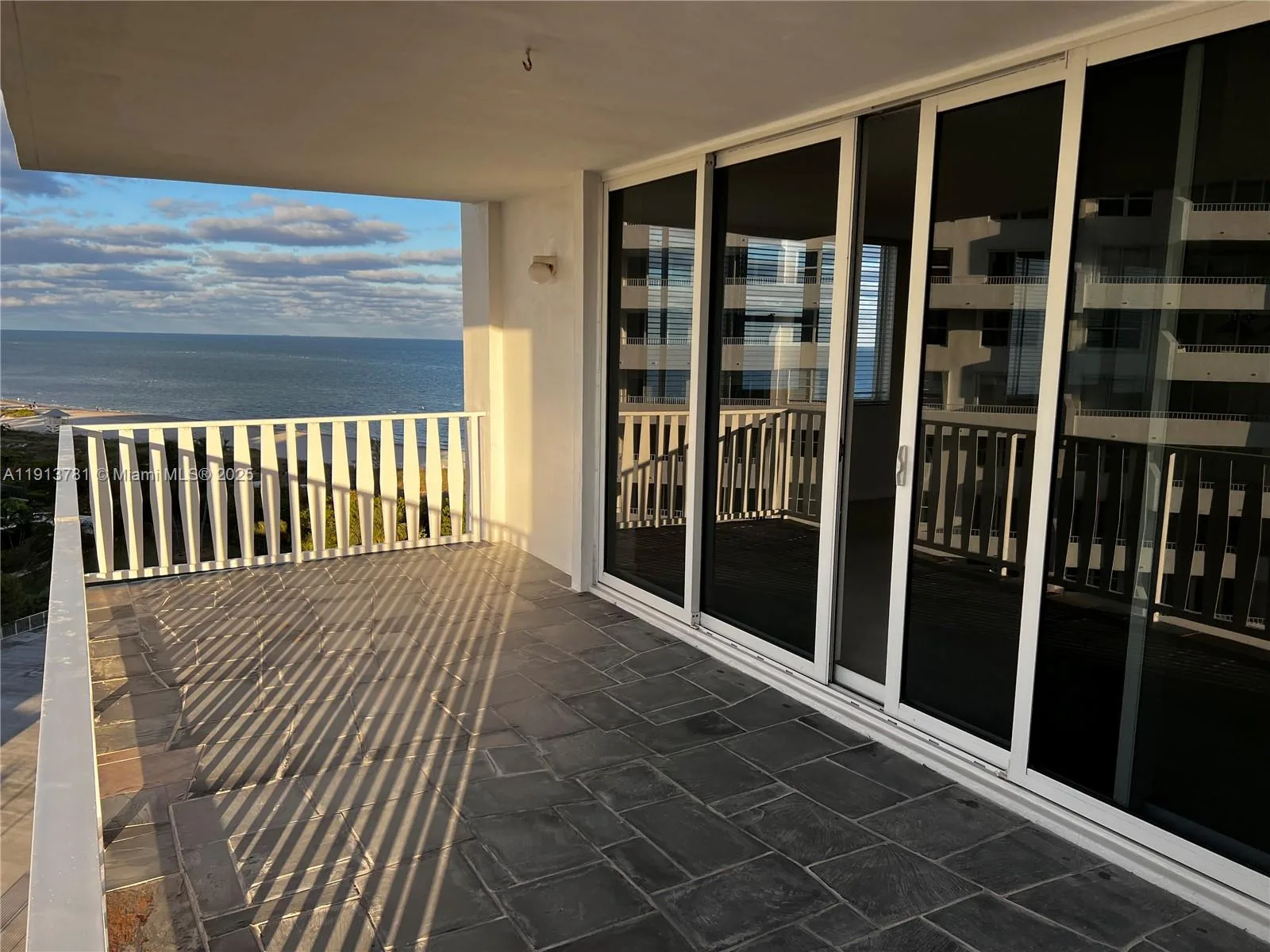 200 Ocean Lane Dr # 909, Key Biscayne, FL 33149 photo 3