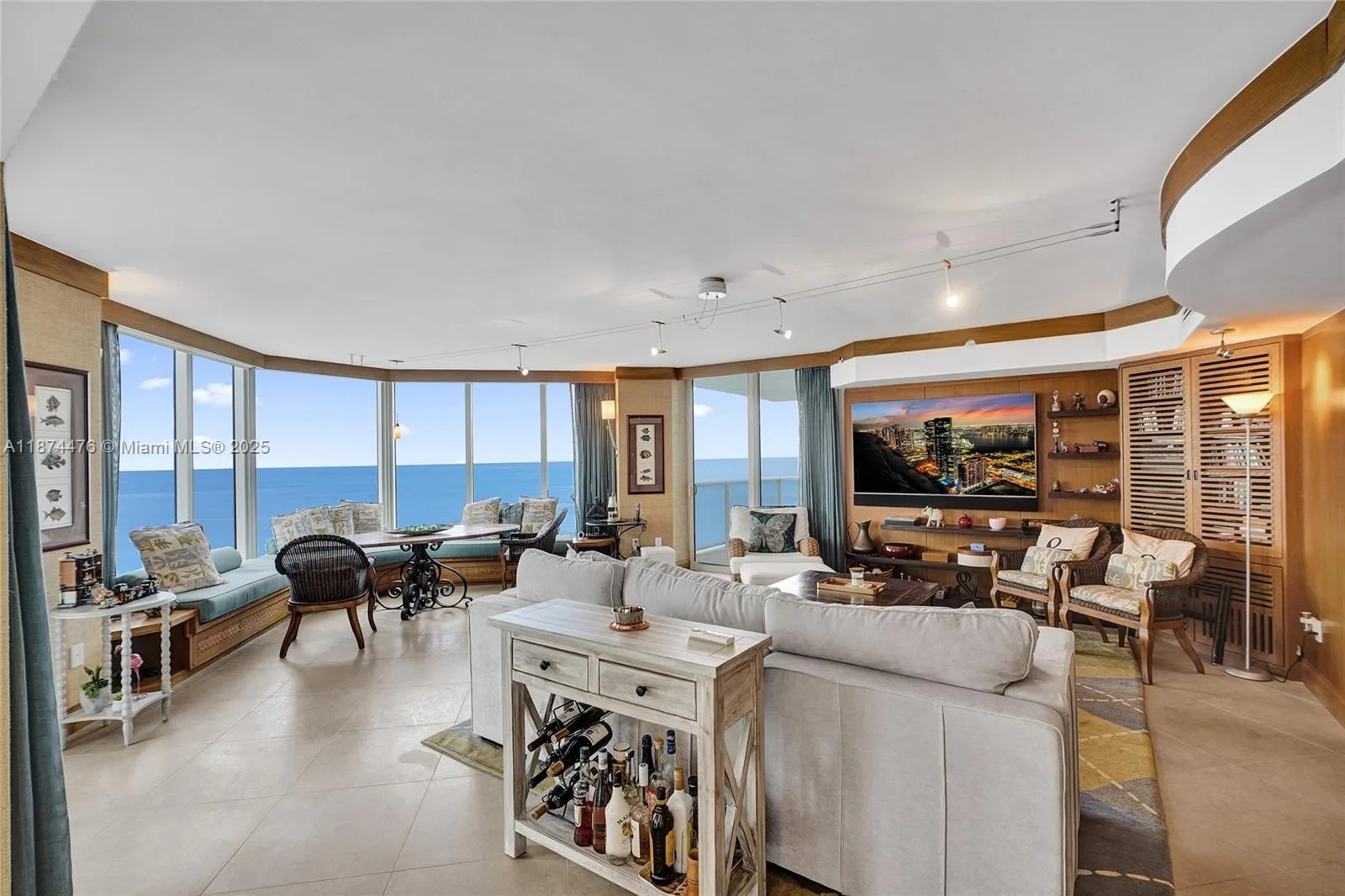 19111 Collins Ave # 901, Sunny Isles Beach, FL 33160 photo 4