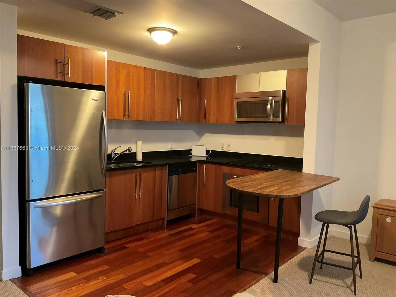 300 S Biscayne Blvd # T-1703, Miami, FL 33131 photo 5