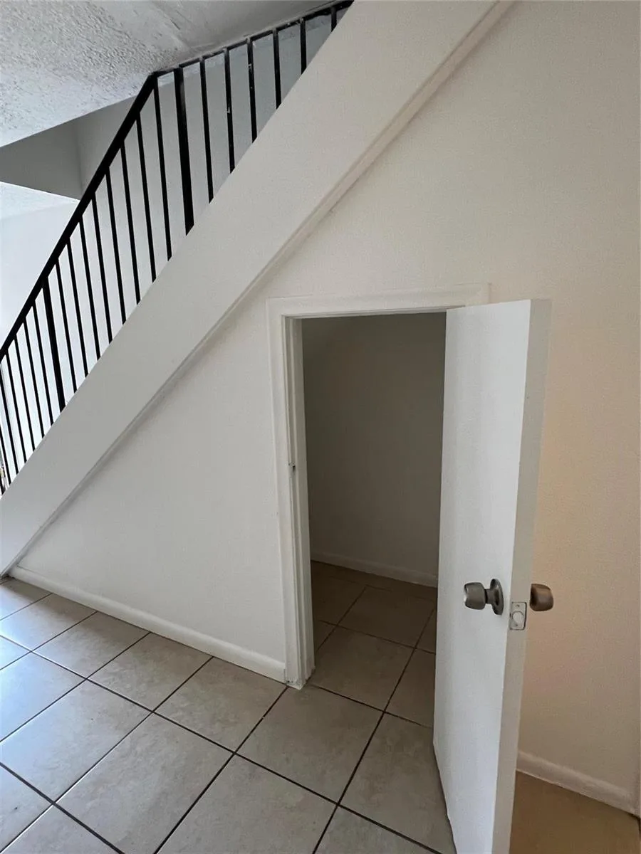 2442 NW 52nd Avenue, Lauderhill, FL 33313 photo 4