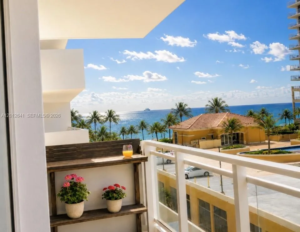 2030 S Ocean Dr # 309, Hallandale Beach, FL 33009