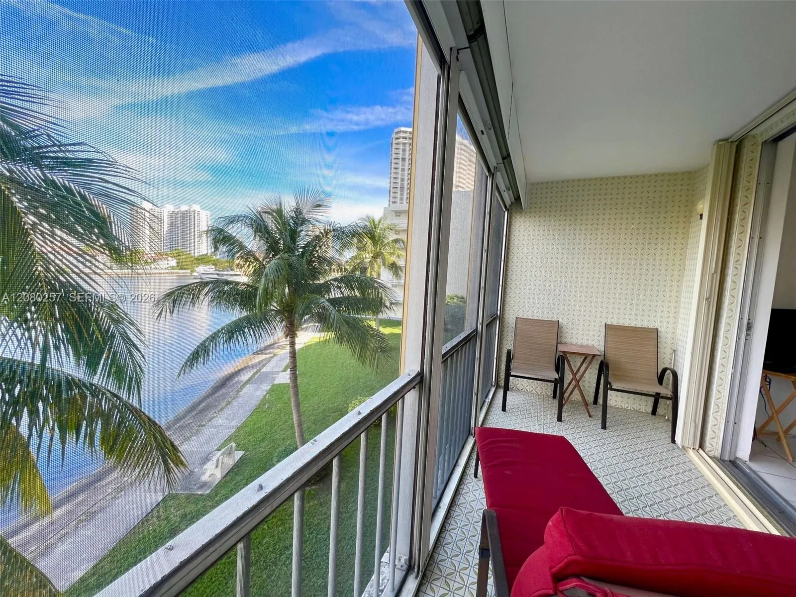 3030 Marcos Dr # T302, Aventura, FL 33160 photo 4