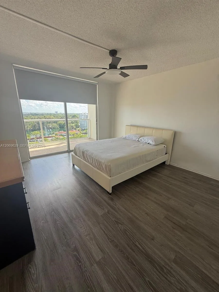 1351 NE Miami Gardens Dr # 1113E, Miami, FL 33179 photo 11
