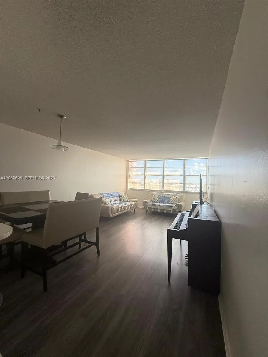 1351 NE Miami Gardens Dr # 1113E, Miami, FL 33179 photo 4