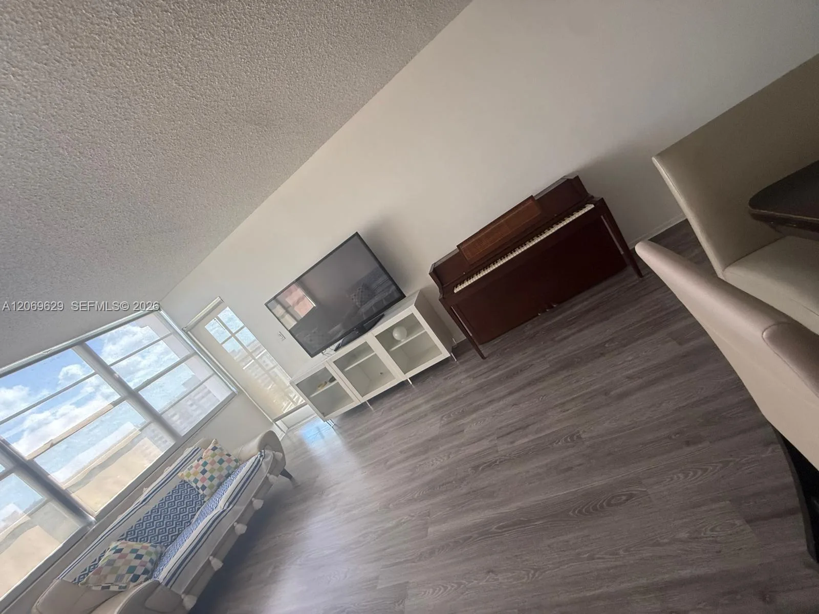 1351 NE Miami Gardens Dr # 1113E, Miami, FL 33179 photo 5