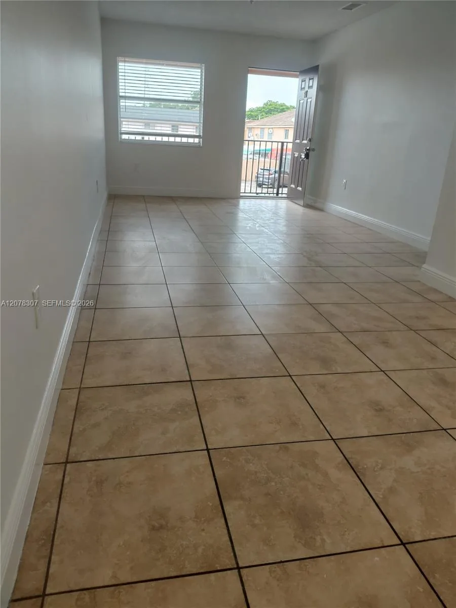 5461 W 24th Ave # 67, Hialeah, FL 33016 photo 4