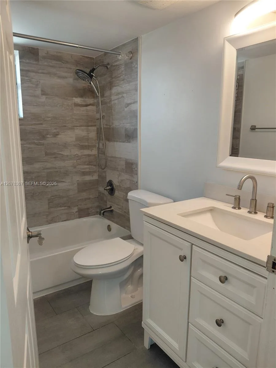 5461 W 24th Ave # 67, Hialeah, FL 33016 photo 9