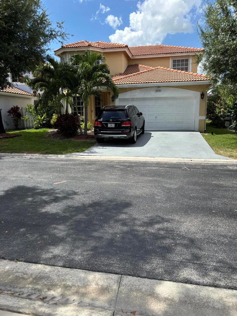 12107 SUNSET POINT Circle, Wellington, FL 33414