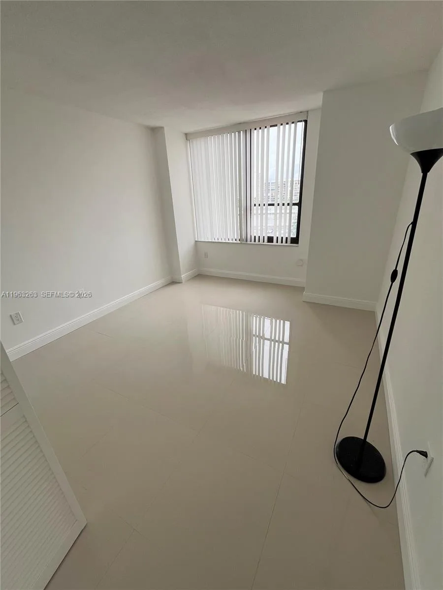 3505 S Ocean Dr # 502, Hollywood, FL 33019 photo 11