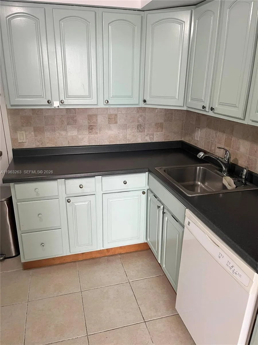 3505 S Ocean Dr # 502, Hollywood, FL 33019 photo 7