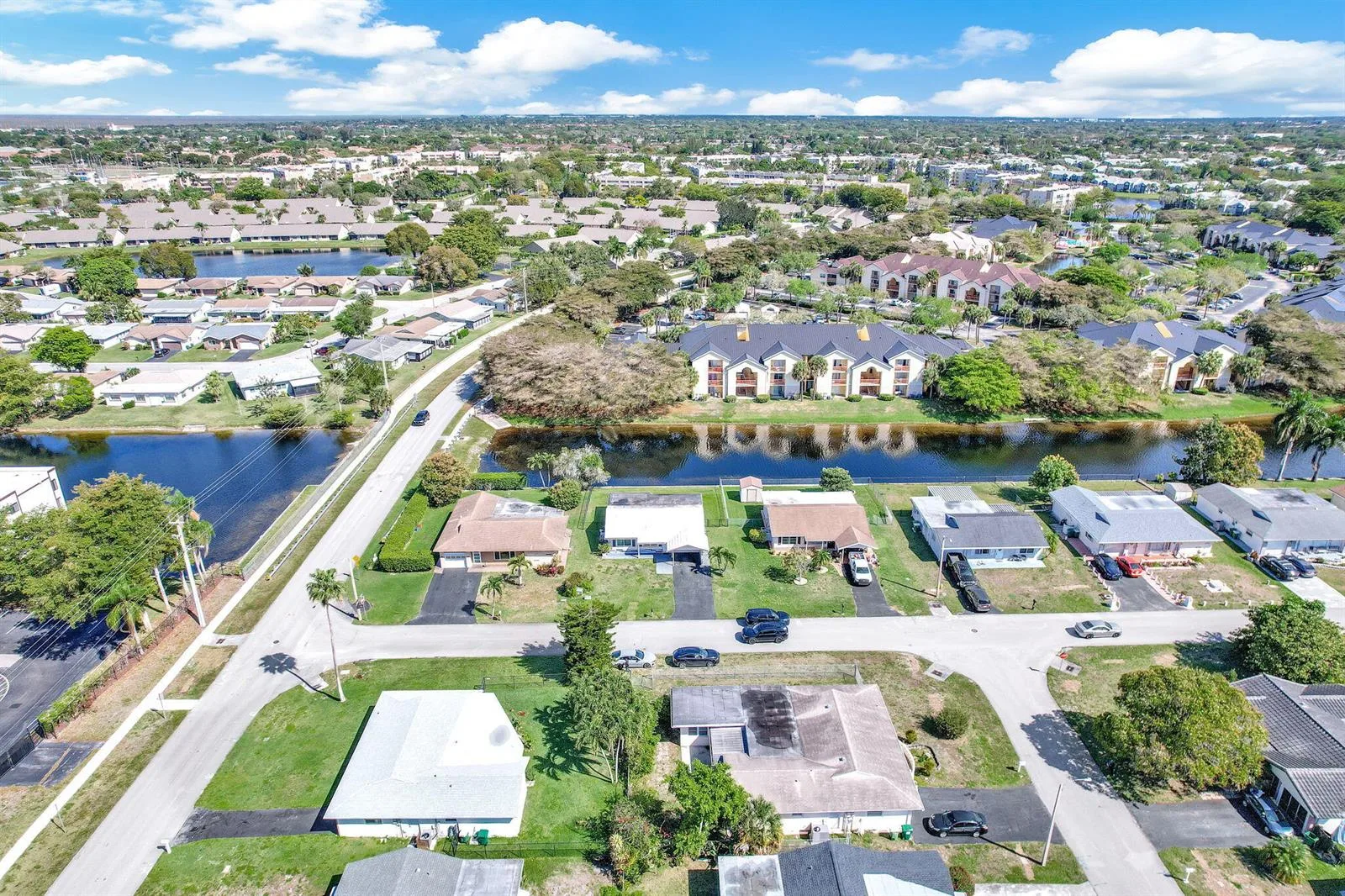 9603 NW 74th Court, Tamarac, FL 33321 photo 2