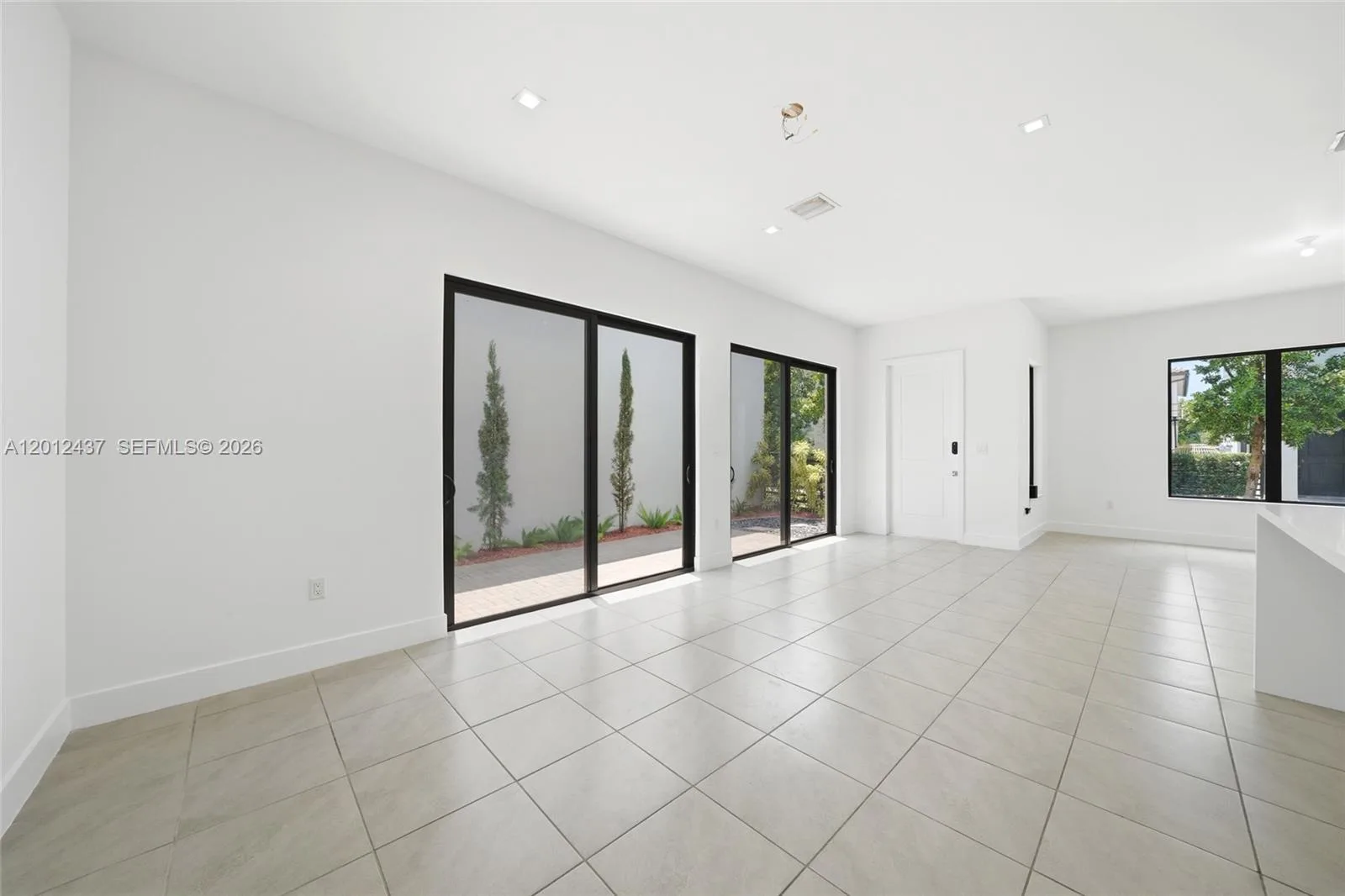 4356 NW 80th Ave, Doral, FL 33166 photo 13