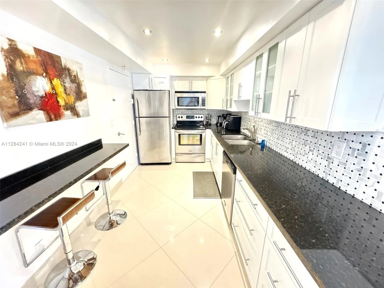 3901 S Ocean Dr # 8E, Hollywood, FL 33019 photo 2