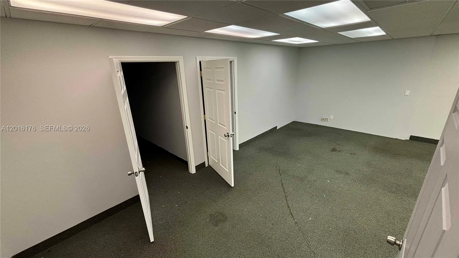 2740 E Oakland Park Blvd # 207, Fort Lauderdale, FL 33306 photo 4