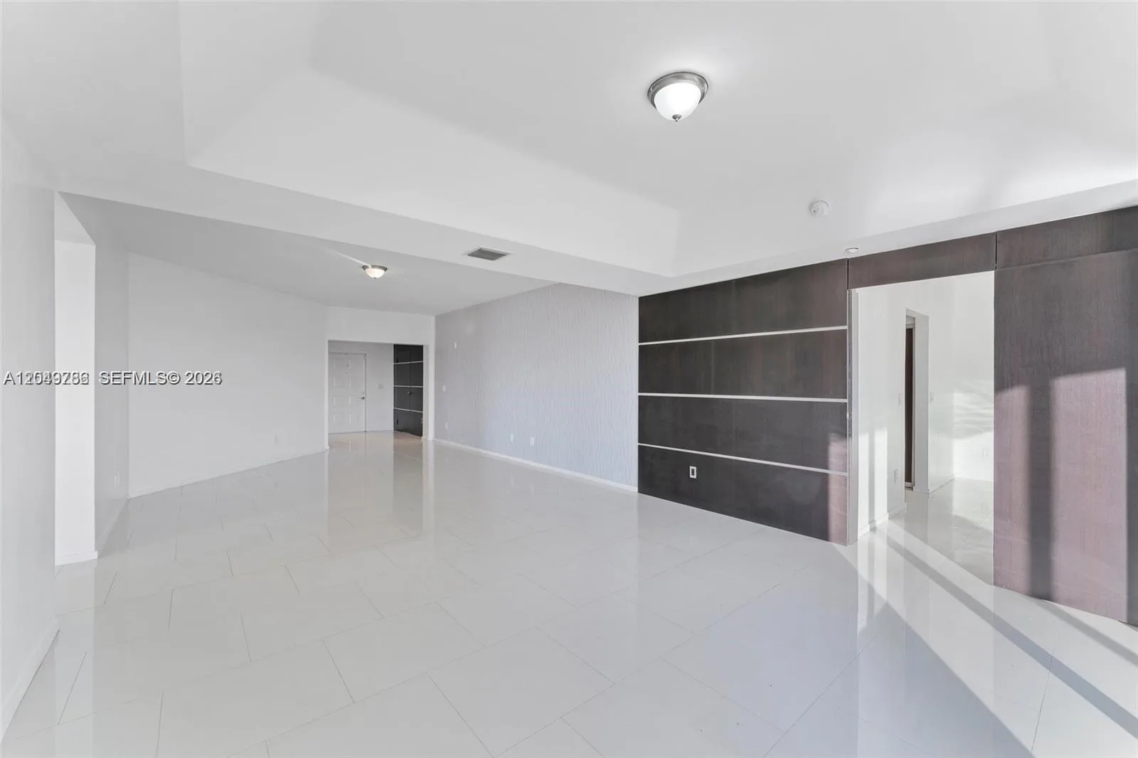 10720 NW 66 ST # 507, Doral, FL 33178 photo 5