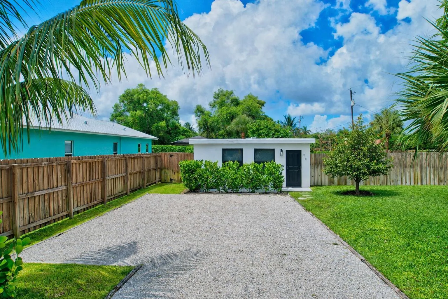 201 SE 7th Street, Delray Beach, FL 33483 photo 2
