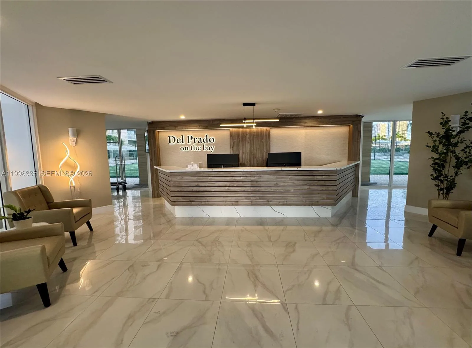 18011 Biscayne Blvd # 1003, Aventura, FL 33160