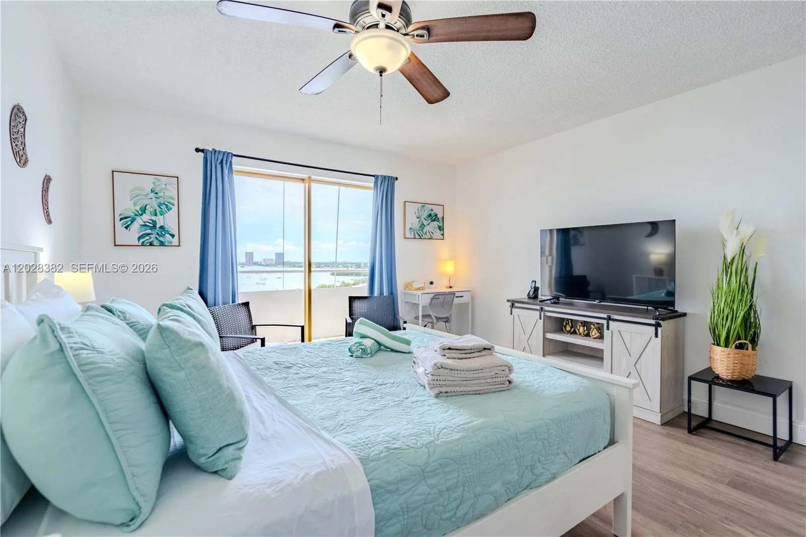 7904 West Dr # 810, North Bay Village, FL 33141 photo 5