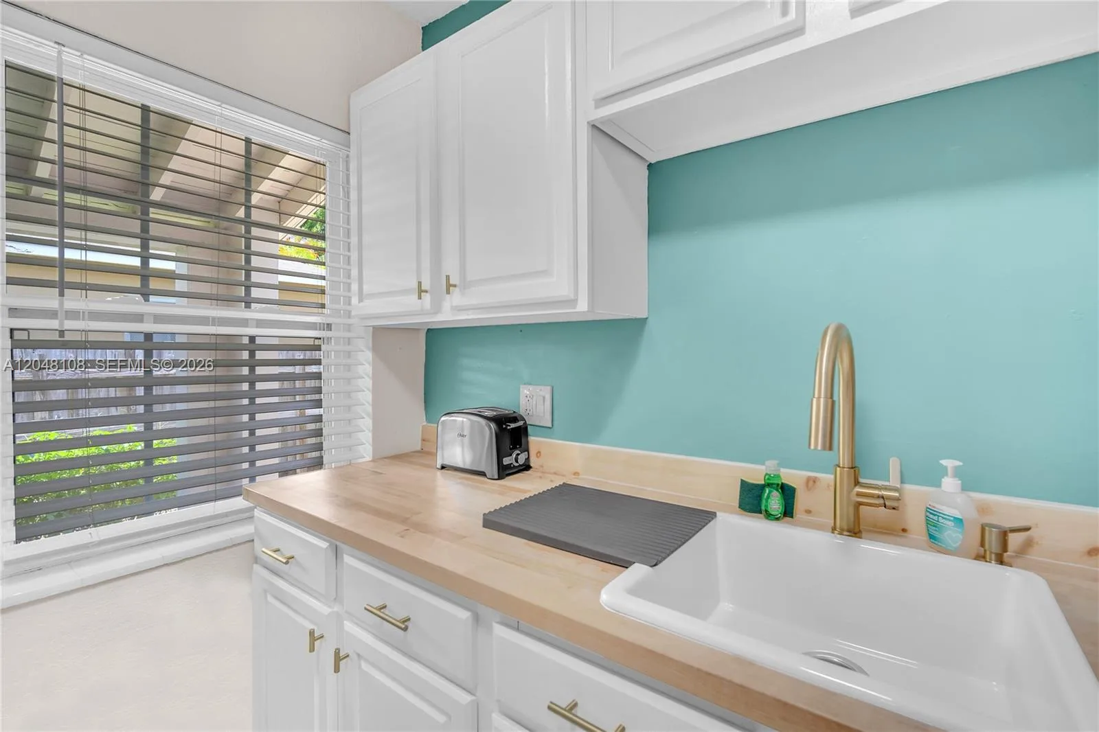 261 SW 15th St # 2, Dania Beach, FL 33004 photo 12