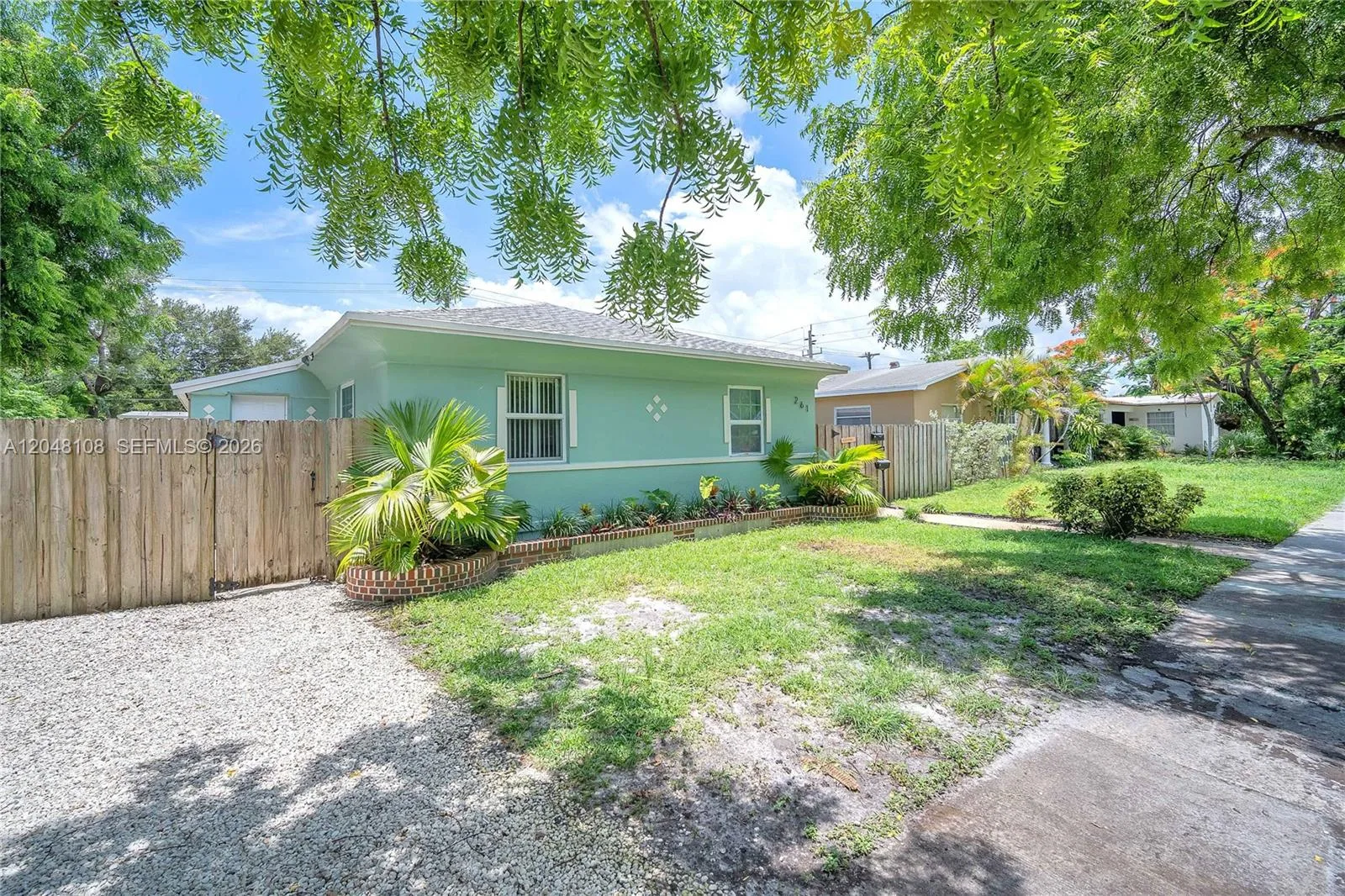 261 SW 15th St # 2, Dania Beach, FL 33004 photo 2