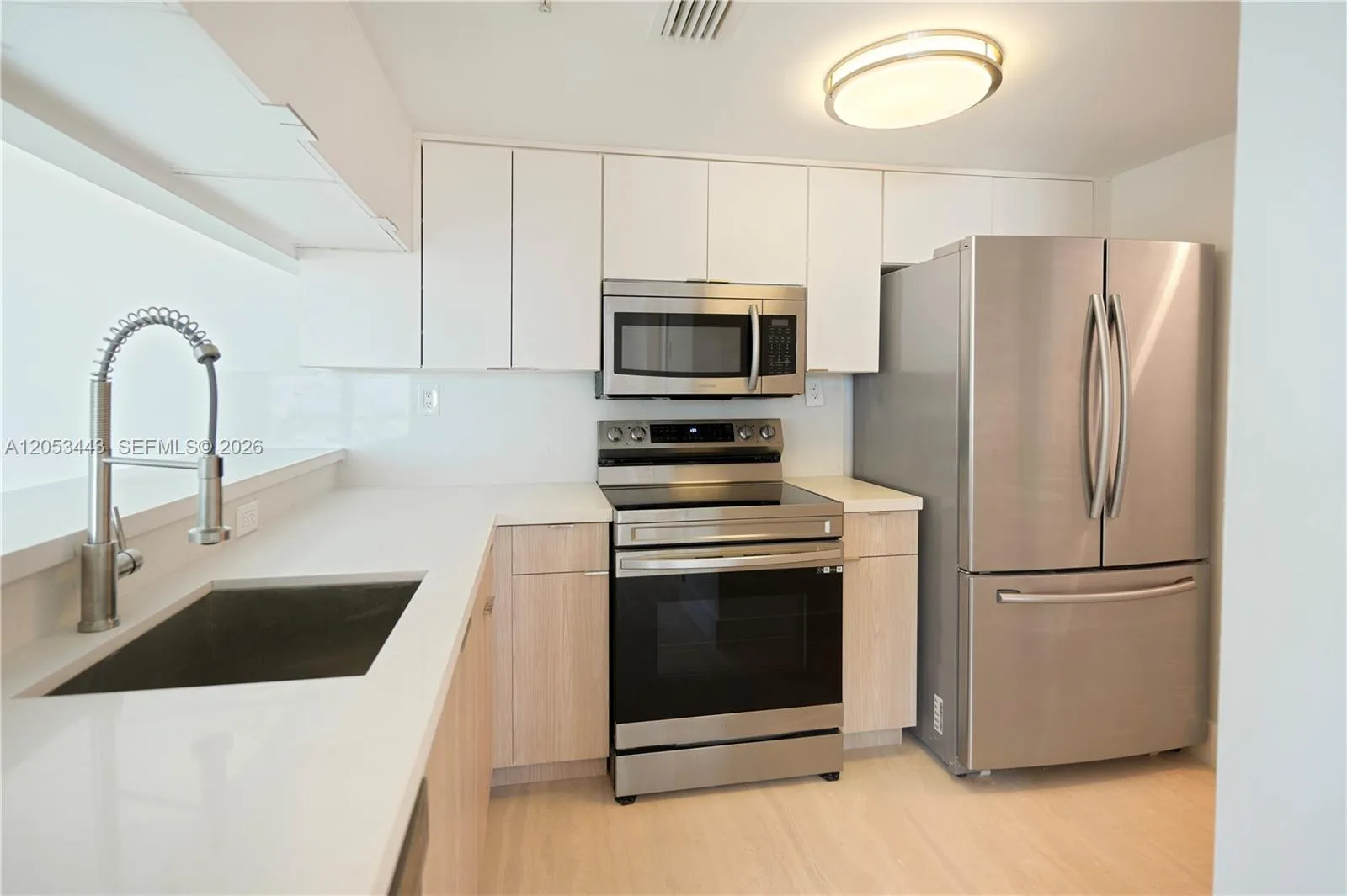 650 West Ave # 1404, Miami Beach, FL 33139 photo 4