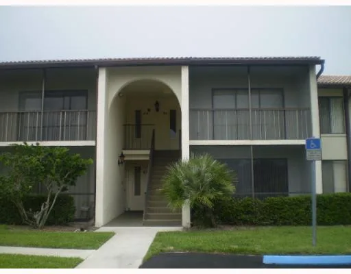 1485 SW Silver Pine Way # 107 B-2, Palm City, FL 34990