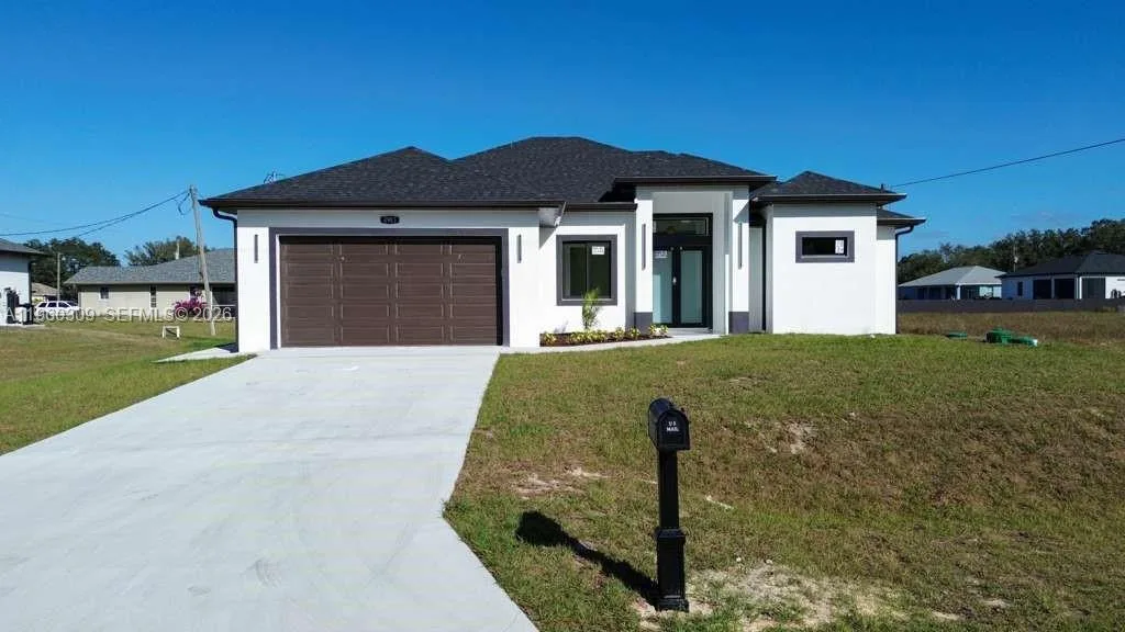 2903 E 17th St, Lehigh Acres, FL 33972 photo 3