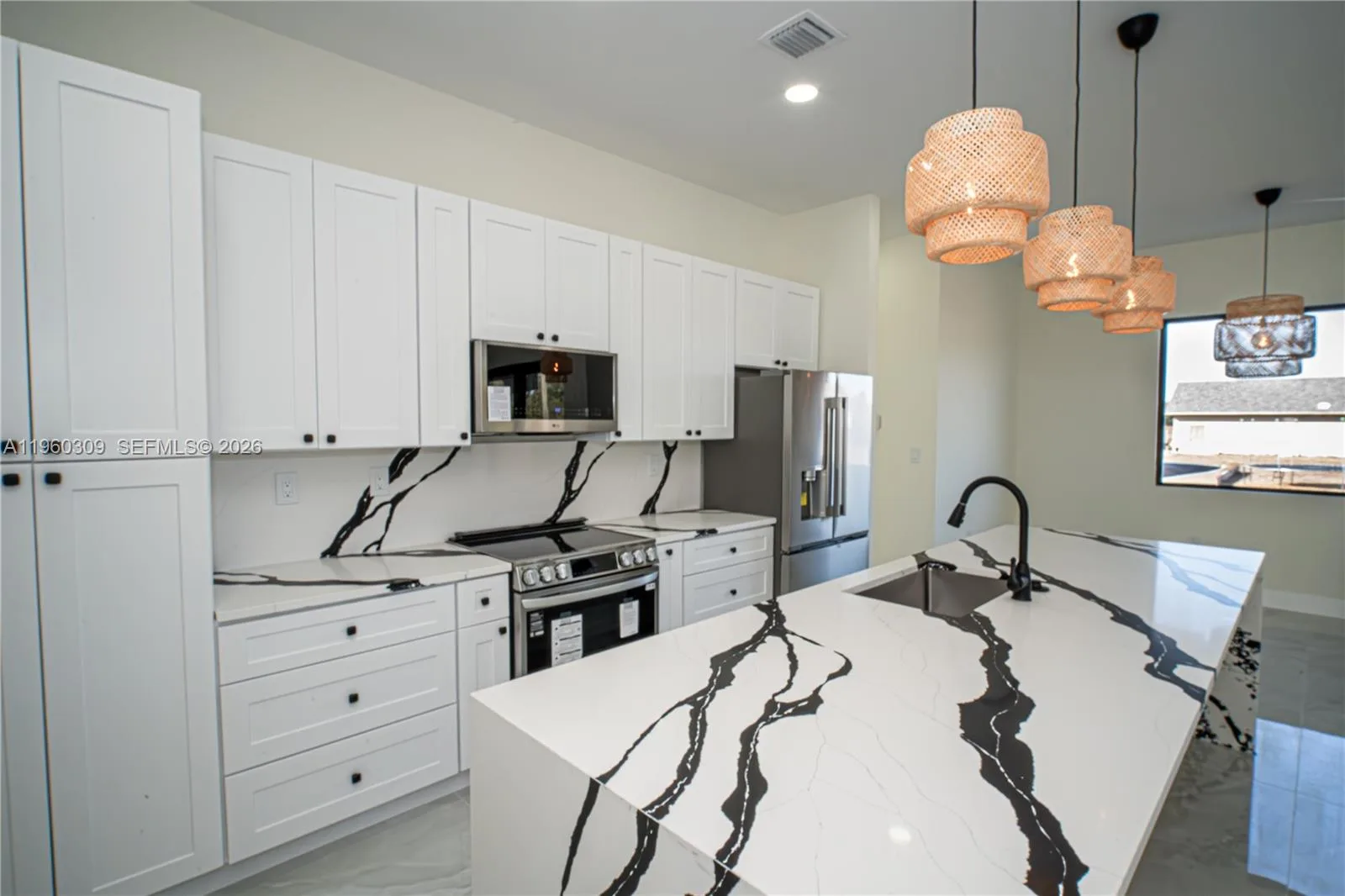 2903 E 17th St, Lehigh Acres, FL 33972 photo 6
