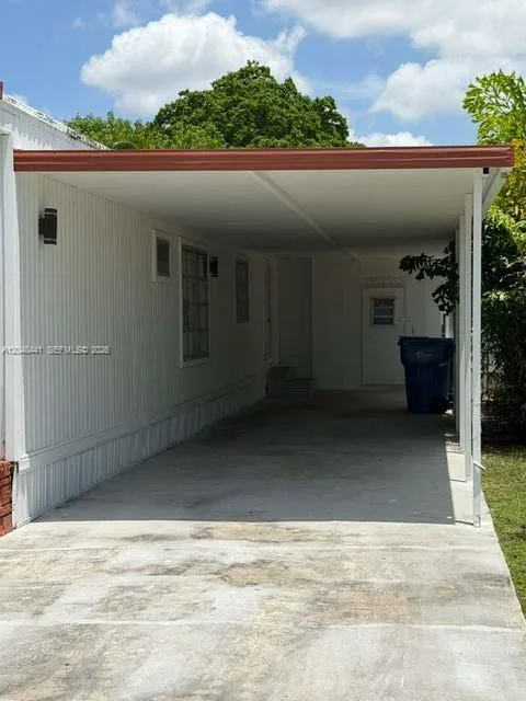 5331 SW 35th ST, Davie, FL 33314 photo 4
