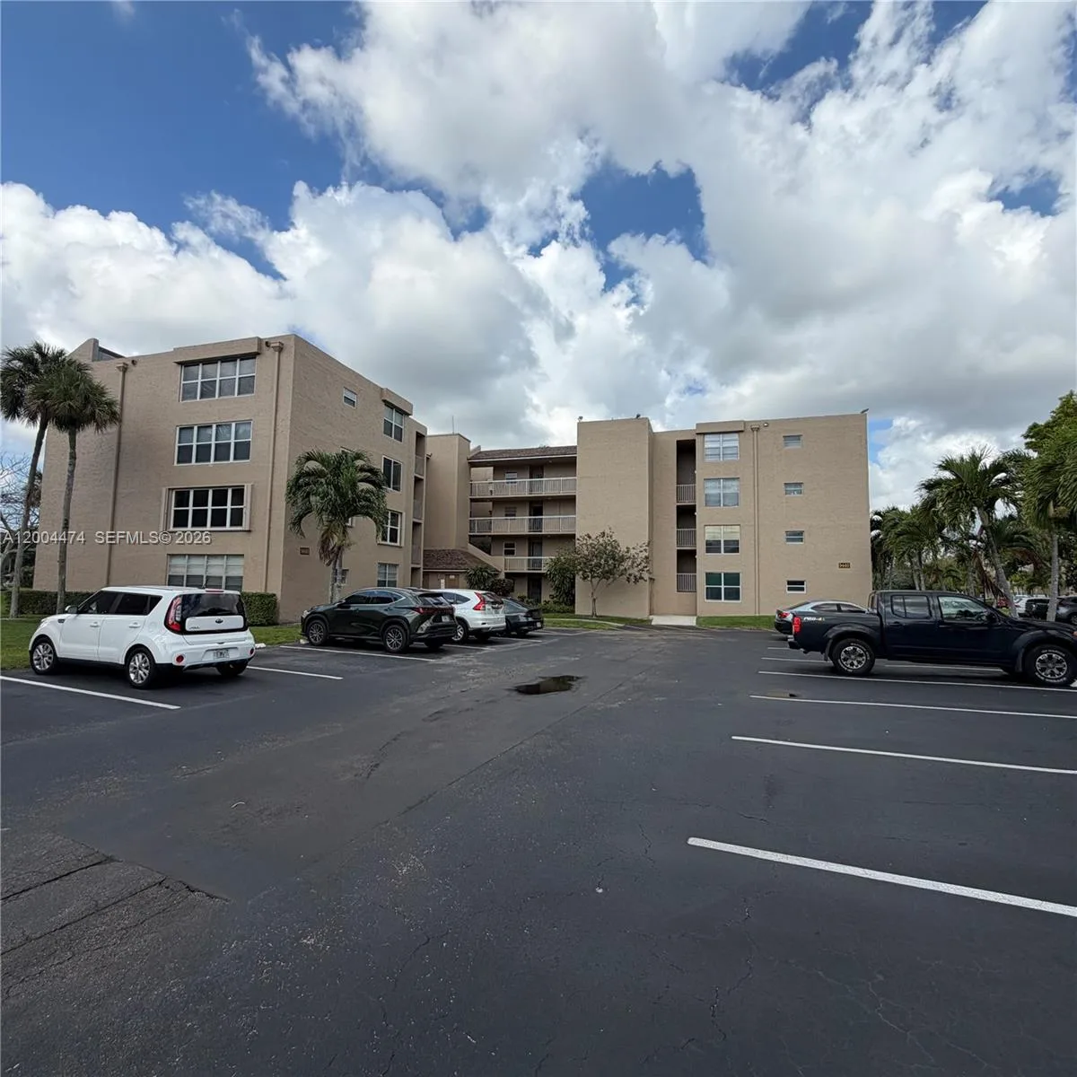 9440 Tangerine Pl # 206, Davie, FL 33324