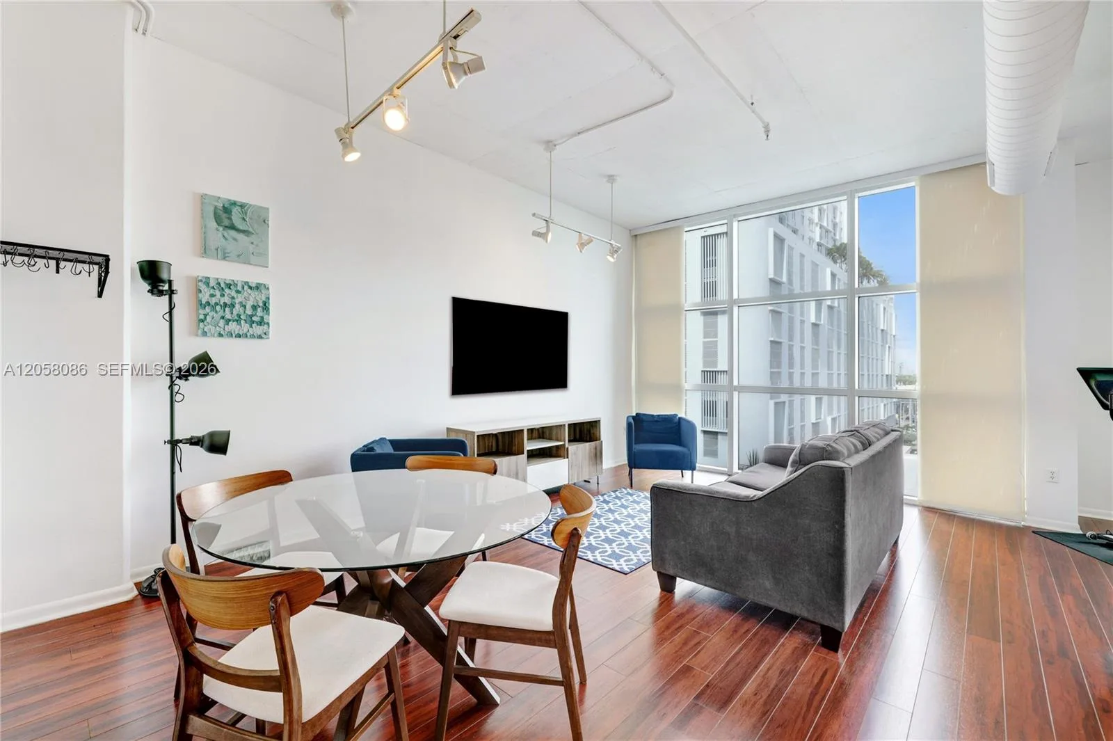 2001 Biscayne Blvd # 2514, Miami, FL 33137 photo 3