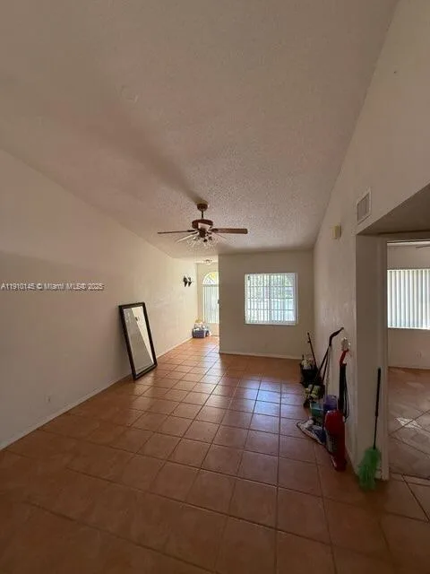 3171 Holiday Springs Blvd # 32-5, Margate, FL 33063 photo 4