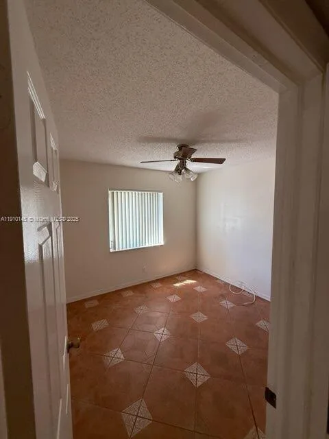 3171 Holiday Springs Blvd # 32-5, Margate, FL 33063 photo 5