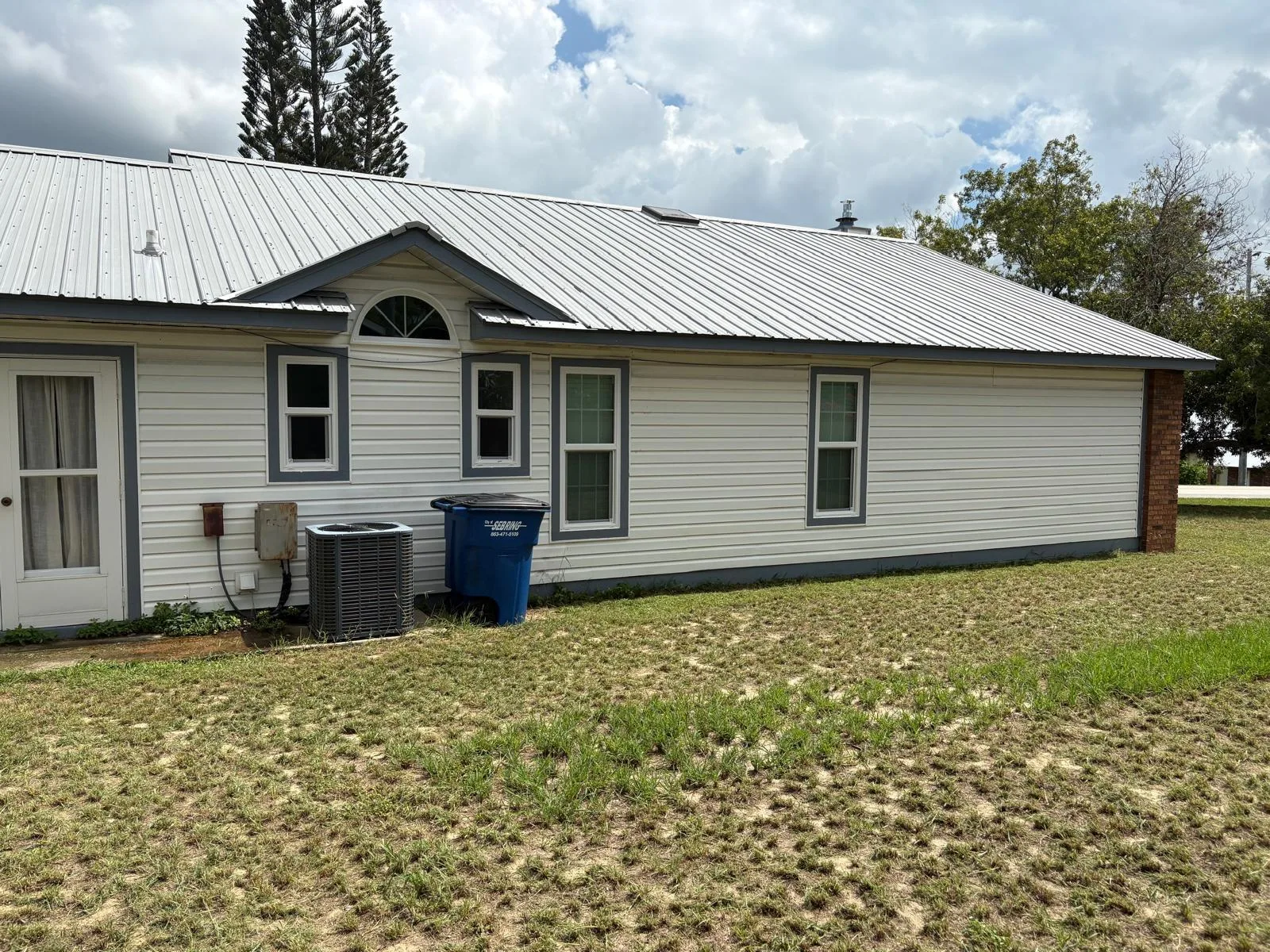 1823 ROBERTA Avenue, Sebring, FL 33870