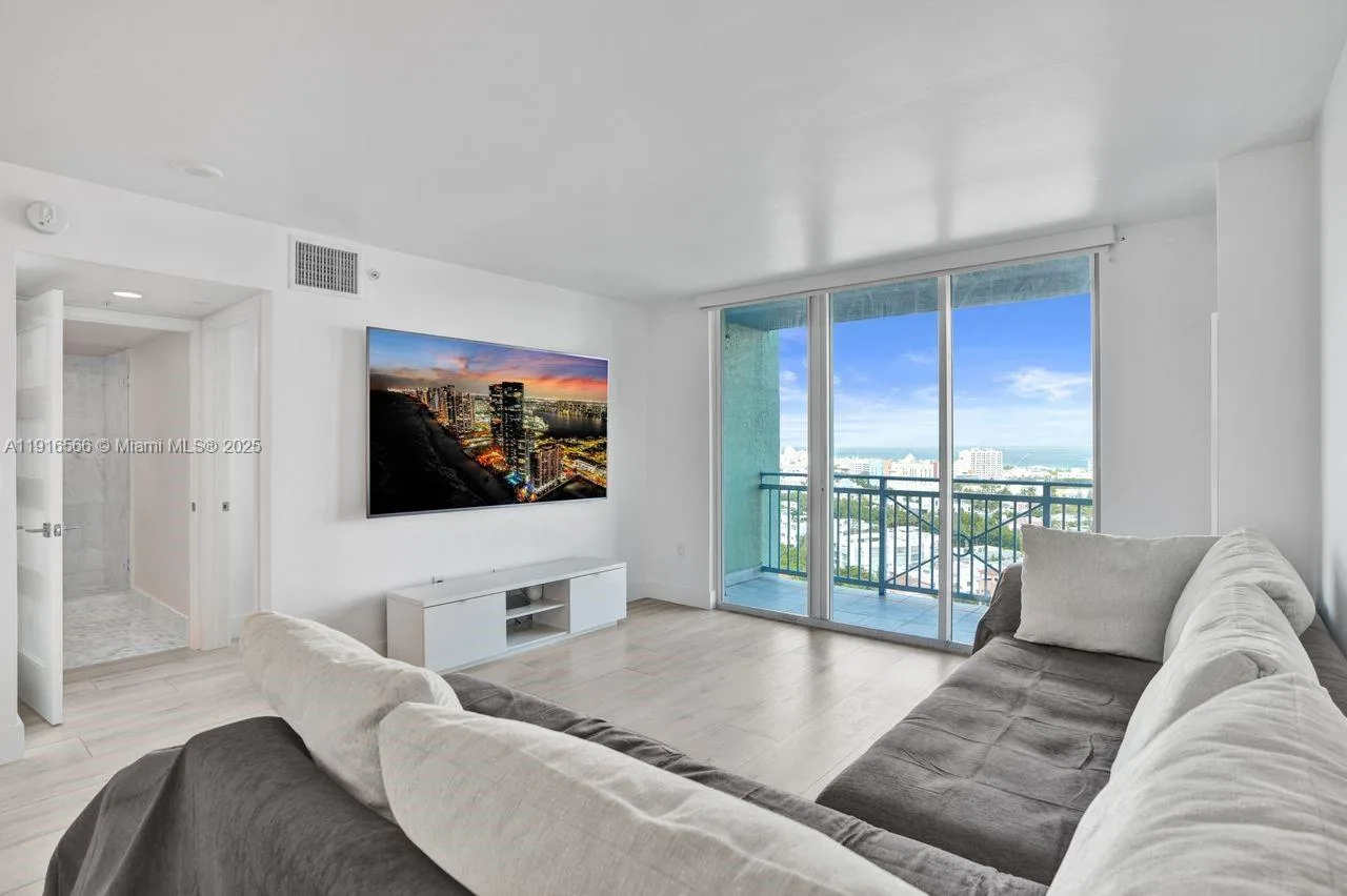 90 Alton Rd # 1907, Miami Beach, FL 33139