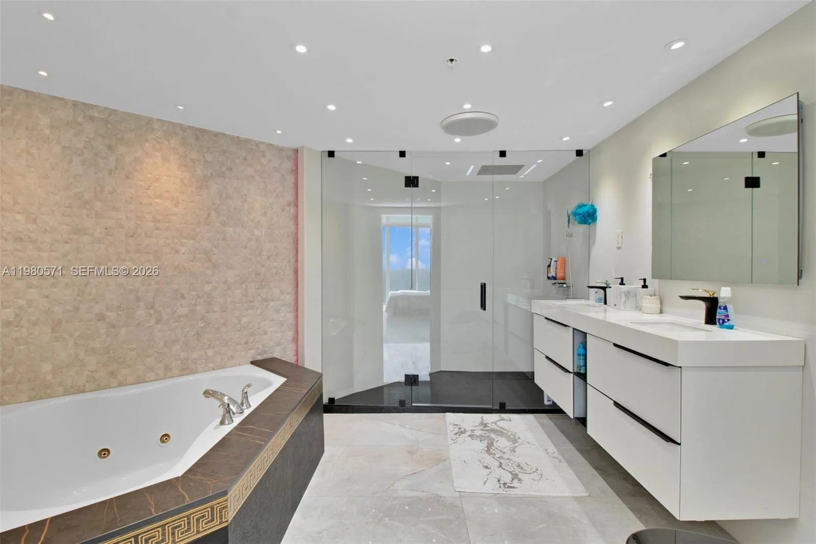 16699 Collins Ave # 2002, Sunny Isles Beach, FL 33160 photo 7
