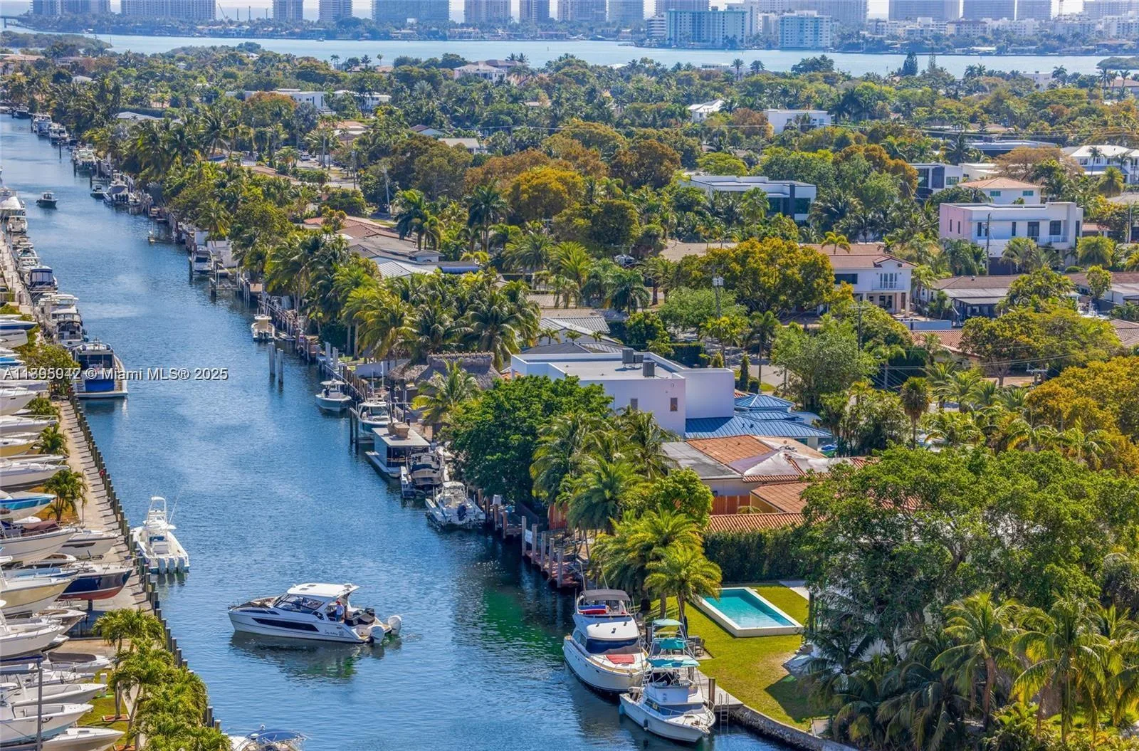 13499 Biscayne Blvd # 1603, North Miami, FL 33181 photo 3
