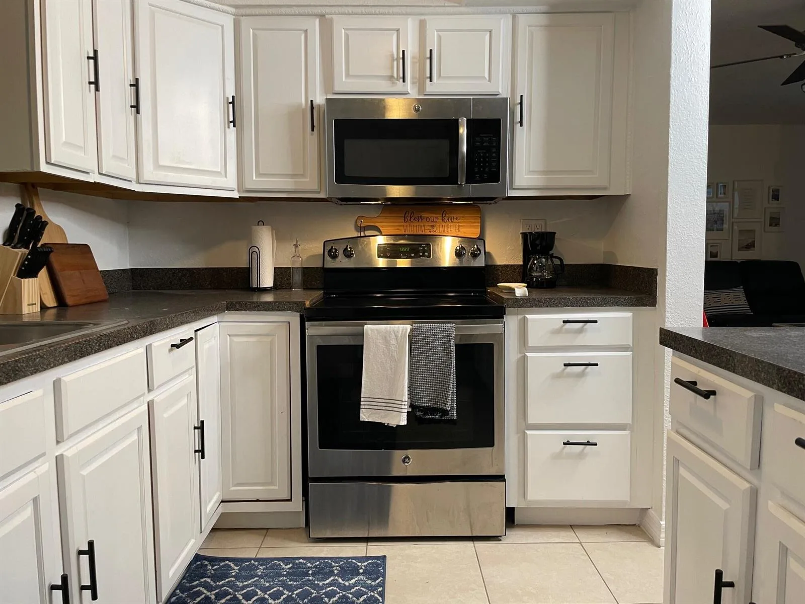 1067 SW 3rd Street, Hallandale Beach, FL 33009 photo 2