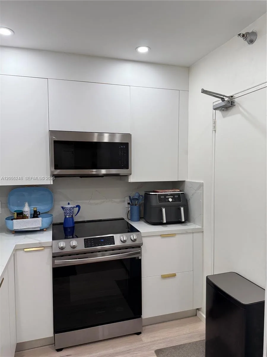 10185 NE Collins Ave # 822, Bal Harbour, FL 33154 photo 9