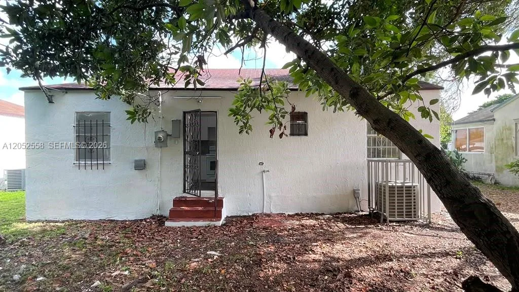 1012 NW 66th St # 0, Miami, FL 33150 photo 4