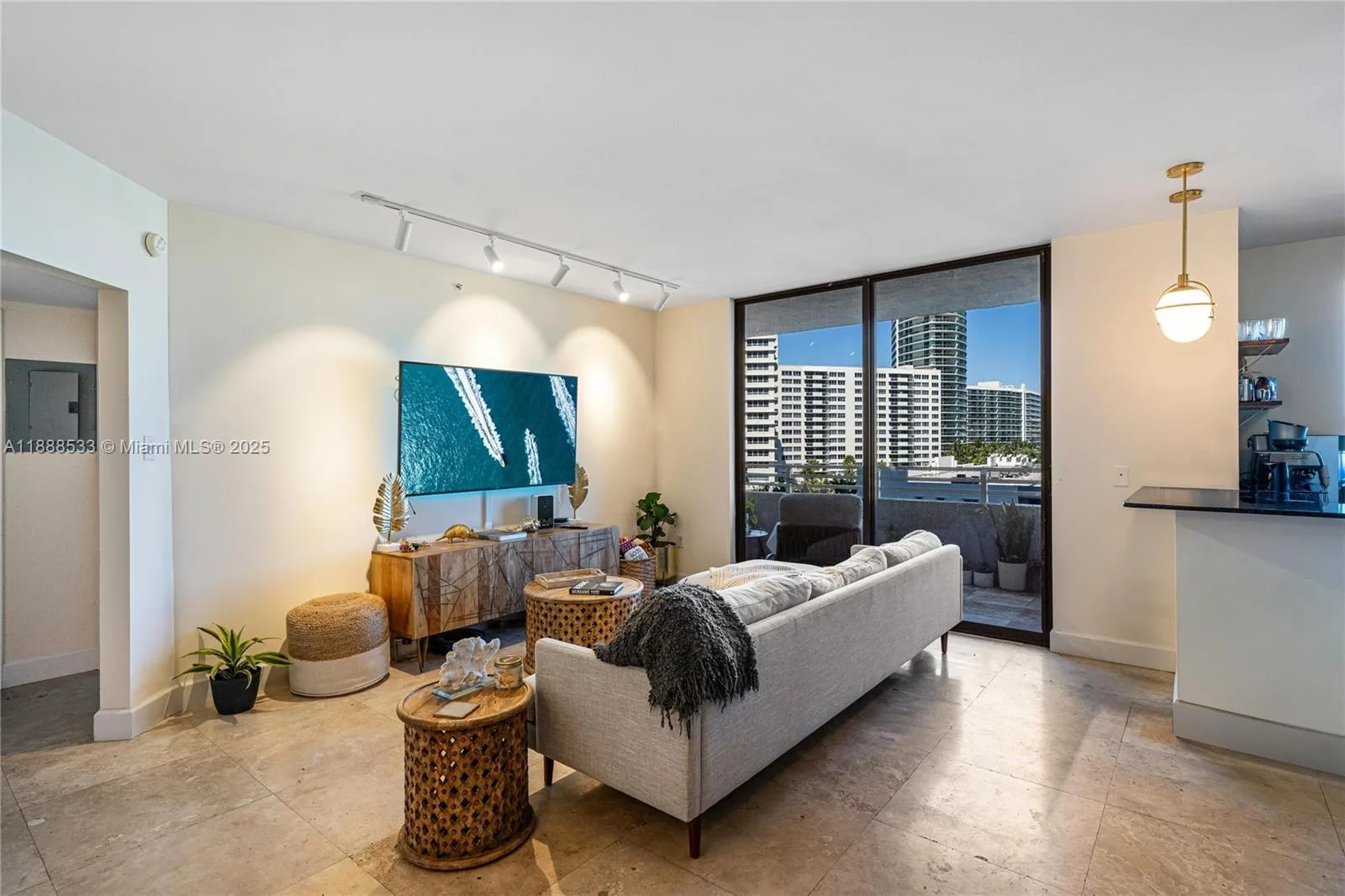 1330 West Ave # 611, Miami Beach, FL 33139 photo 3