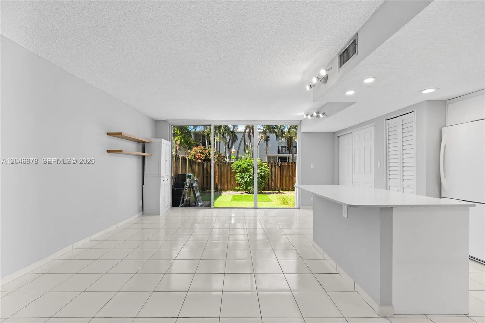 2408 NE 10th St # 122, Hallandale Beach, FL 33009 photo 11